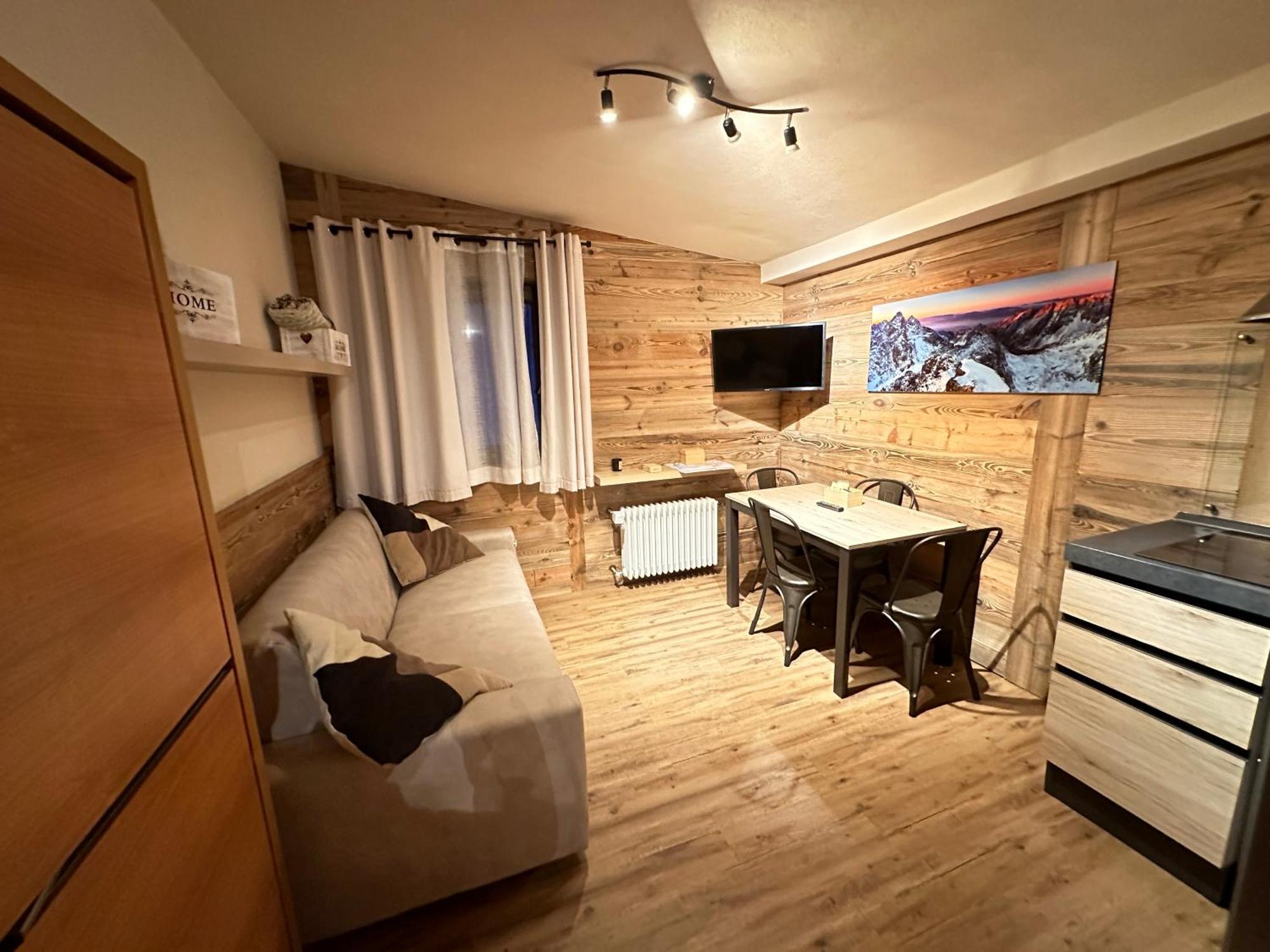 Casa Cervinia Shuss 2 Appartement Breuil-Cervinia Buitenkant foto